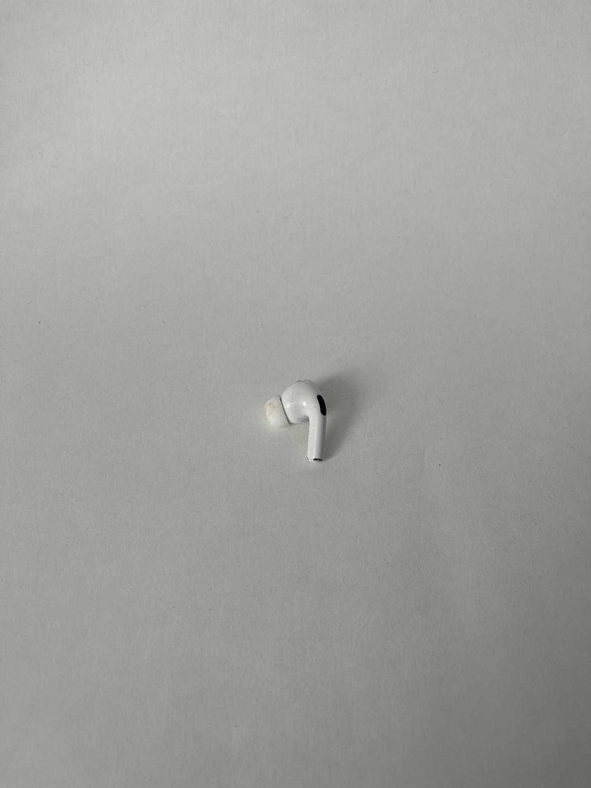 in ear Airpod