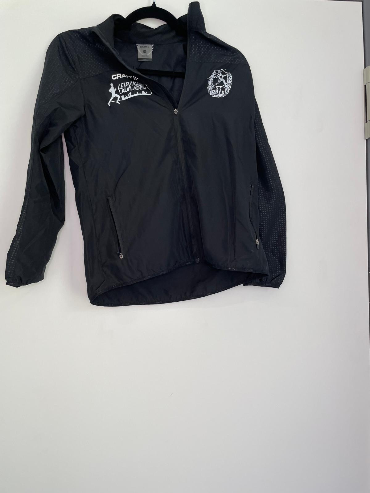Jacke Schwarz